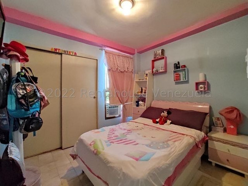 Imagen 14 de 23 de Apartamento En Venta Urb. San Pablo Lc#23-3027