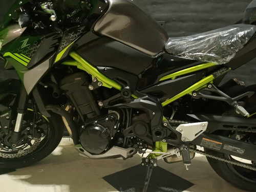 Kawasaki Z900
