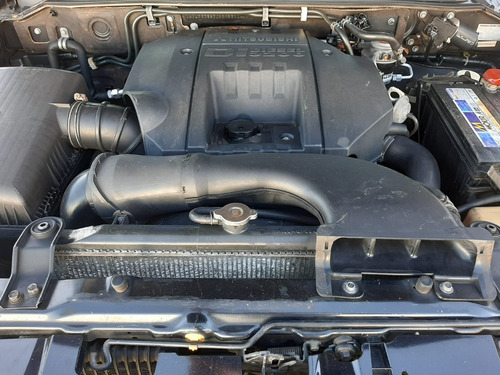 Imagem 25 de 25 de Mitsubischi Pajero Full 3.8 Automático 7 Lugares