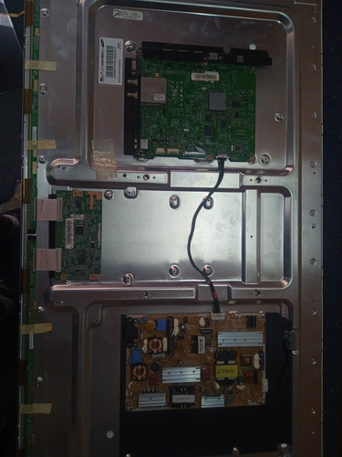 Imagen 2 de 6 de Televisor Samsung Un40d5500 Desarme