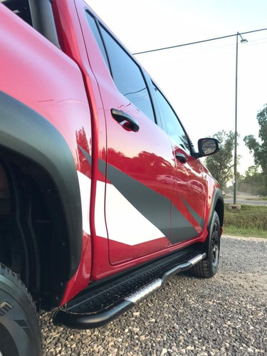 Toyota Hilux 2.4 Cd 150cv 4x2
