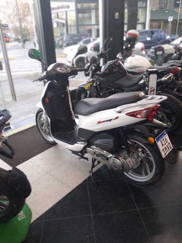 Imagen 10 de 17 de Sym Symphony 125 Scooter R16 Usado Igual A Okm Agrobikes