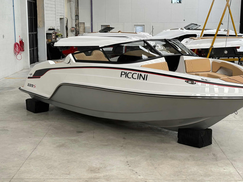 Piccini 229s Mercury 200hp + Trailer (canestrari Arco Iris)
