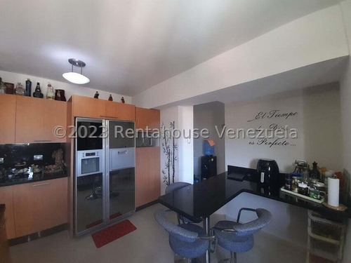 Buscas Un Apartamento, Con Amplitud, Confort, Acabados De Lujo, Con Terraza Para Degustar De Un Rico Cafe, Con Una Vista Que Lo Cautivara, Planta Y Pozo