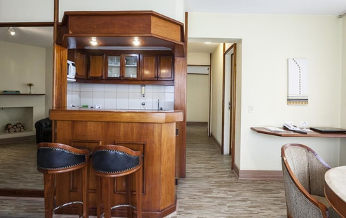 Imagem 2 de 15 de Flat Fora Do Pool Jardim Europa - Sf24362