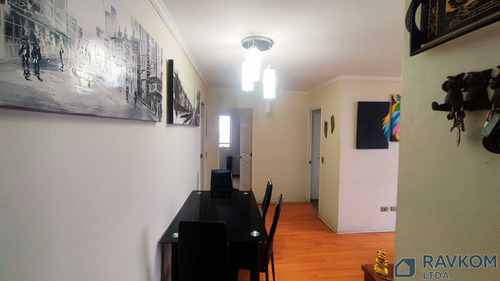 Amplio Depto Remodelado En Venta! 2d,2b,1e (97260)