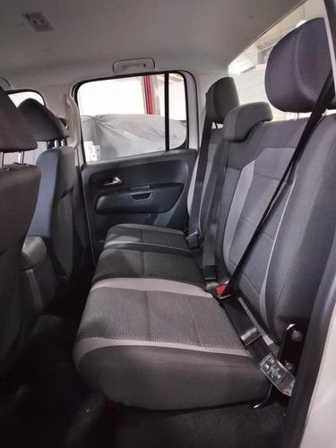 Imagen 10 de 19 de Volkswagen Amarok V6 Comfortline 3.0 258cv 2022 Rec