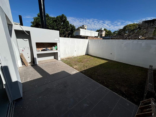 Venta Duplex 3 Dormitorios- Villa Cabrera