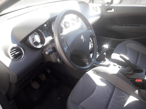 Peugeot 308 Allure Nav 2017