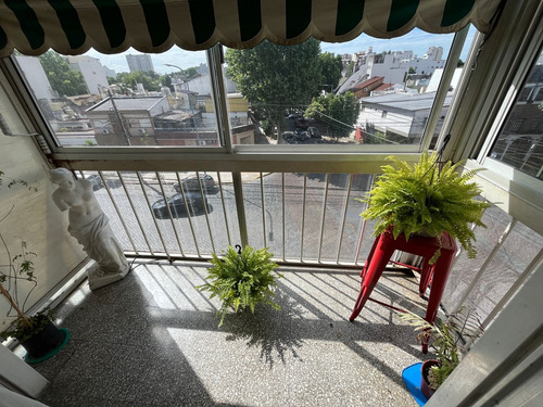 Señor Departamento 4 Amb Al Frente Semipiso + Coch Cub