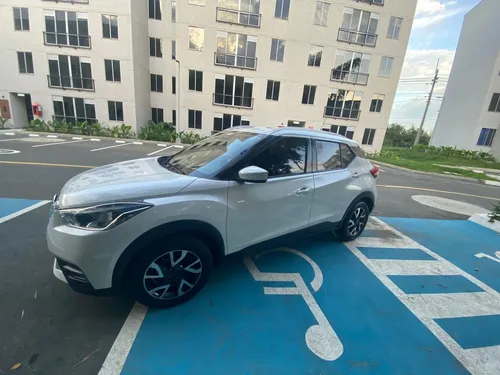 Nissan Kicks 1.6 Sense