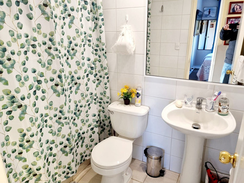 Se Vende Impecable Y Gran Departamento En Edificio Versalles
