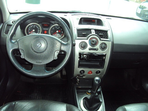 Megane Grand Tour 1.6 Dynamique 2008 Completa