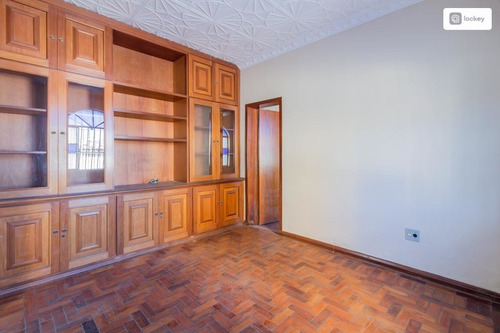 Imagem 5 de 15 de Aluguel De Casa Com 234m² E 3 Quartos - 471
