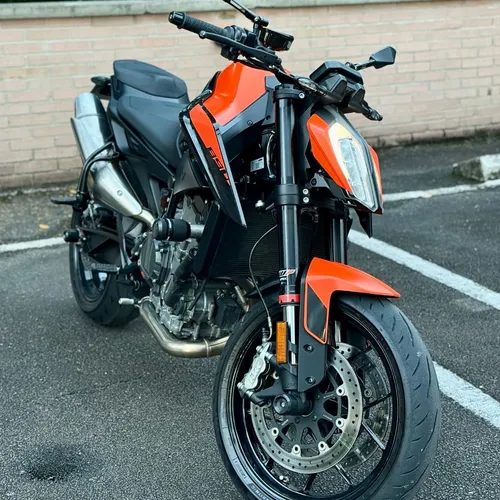 Ktm Duke 890