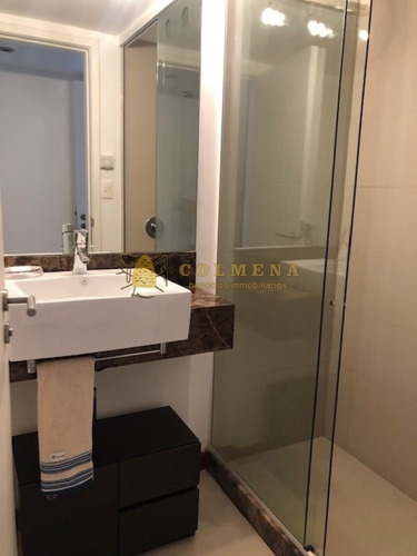 Apartamento En La Brava, De 3 Dormitorios Cuenta Con Excelentes Servicios, Vista Plena Al Mar - Consulte!!!!!!!!-ref:2383