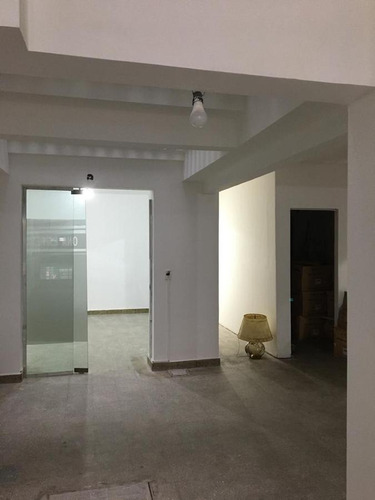 Imagen 12 de 20 de Alquiler Belgrano Local 93 M2 Arcos Y Monroe Salon Oficina Y Bano