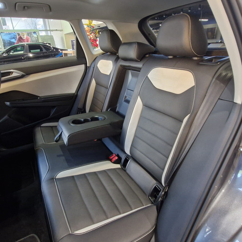 Volkswagen Taos 1.4 Tsi Highline At