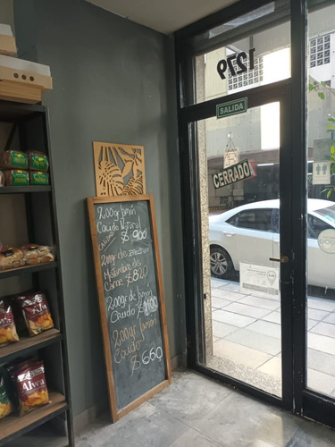 Imagen 2 de 16 de Fondo De Comercio Excelente Fiambreria Gourmet En Recoleta