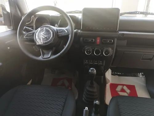 Suzuki Jimny 5 Puertas 4x4 At/ Con Bajo/off Road/2026
