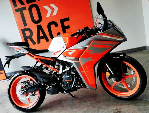 Imagen 14 de 15 de Rc 200 Ktm Automoto Lanús