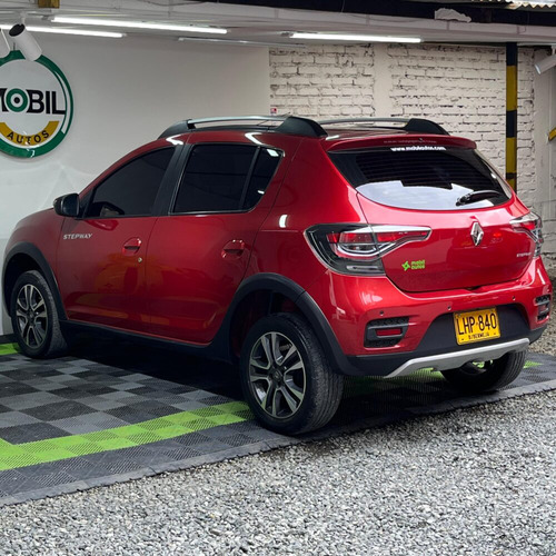 Renault Stepway INTENS MT 1.6CC 2023