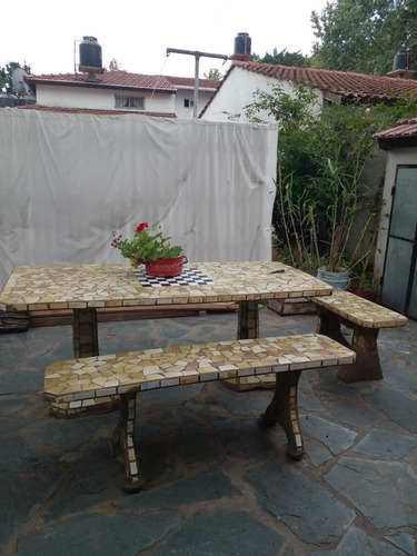 Casa En Venta - 3 Dormitorios 1 Baño - 414mts2 - Departamento - Mar Del Tuyú