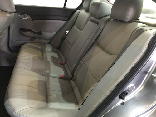 Imagem 8 de 10 de Civic Sedan Lxs 1.8 1.8 Flex 16v Aut. 4p