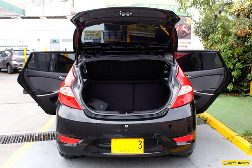Hyundai Accent 1.6 I25 5P