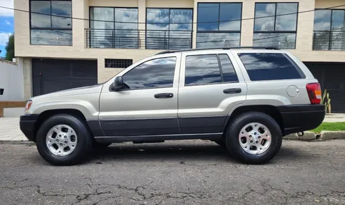 Jeep Grand Cherokee 4*4 Blindaje 2.. 131.000km!!!