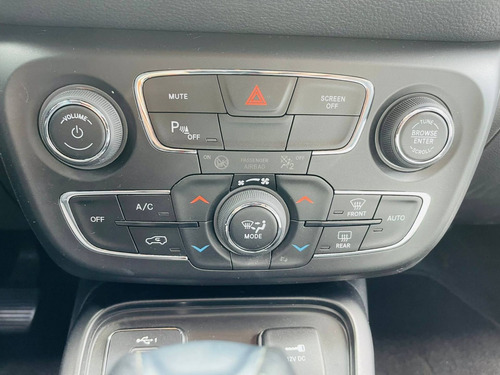 Imagem 15 de 15 de Jeep Compass 2.0 16v Flex Sport Automático