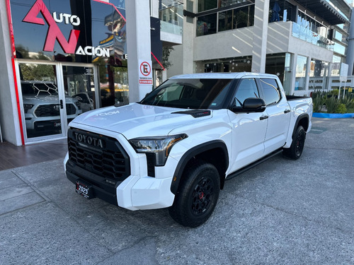 Toyota Tundra Trd Pro Blanco 2025