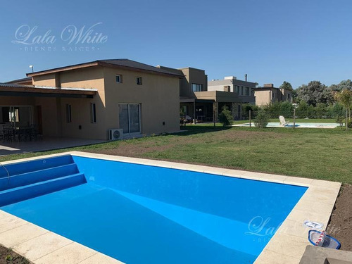 Imagen 24 de 24 de Venta - Casa En Santa Juana - Canning