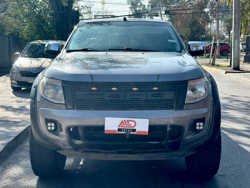 Ford Ranger XLT 2.5 MT 4x2