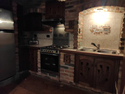 Imagen 3 de 14 de Casa En Urb. Hacaritama, Pueblo Nuevo San Cristobal
