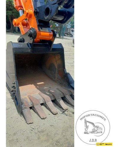 Imagen 5 de 15 de Hitachi Zx250lc-5