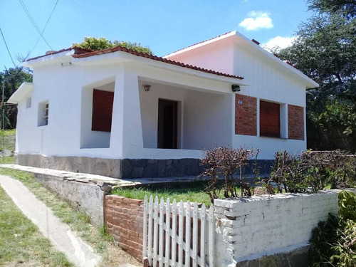 Imagen 12 de 23 de Casa Y Cabaña Para 5 Personas En El Centro De Mina Clavero