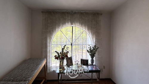 Casa En Villa De Aragón, Gustavo A. Madero Con 5 Recámaras, 250 M², Id: 151522