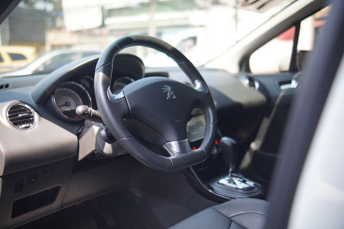 Peugeot 308 1.6 GRIFFE THP 16V FLEX 4P AUTOMÁTICO