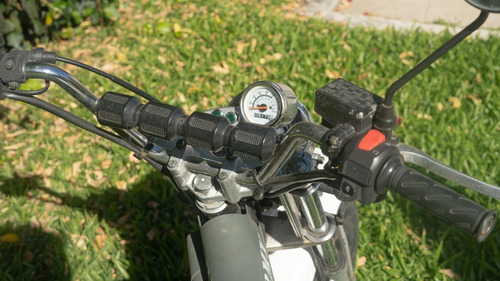 Imagen 7 de 13 de Mondial Rv 125