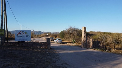 Permuto Por Auto Lote En Carlos Paz.