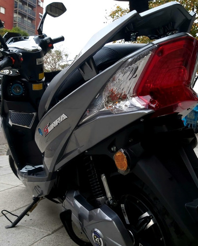 Imagen 6 de 15 de Moto Scooter Anger Litio 100km Auton, Veloc 80km/h, Okm V