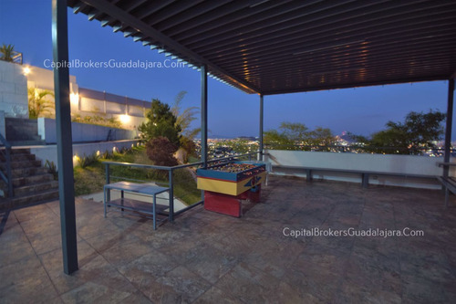 Casa De Lujo Con Vistas Panorámicas El Palomar Zona Sur