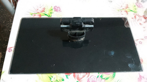 Base Tv Telefunken Modelo Tlf 32 Led Hd Func. (Usado)