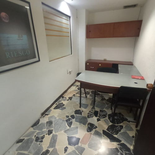 Imagen 13 de 20 de Alquiler Edificio Comercial Bello Monte 712m2