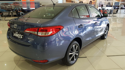 Toyota Yaris 1.5 Xs Connect Cvt (flex)