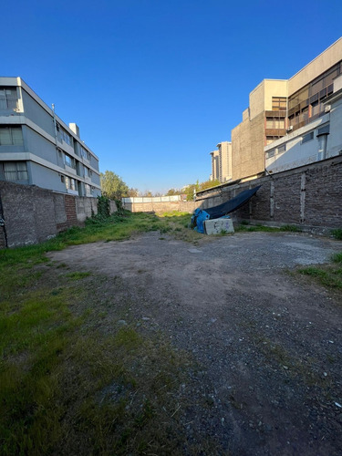 Sitio Arriendo Metro Toesca, Ideal Autolavado