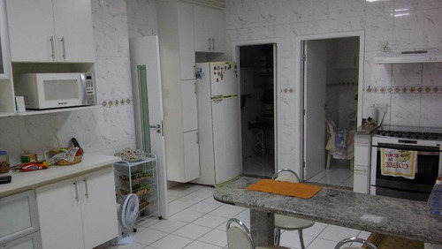 Belíssima Residência Em Condomínio Com Localização Privilegiada - Ca5529
