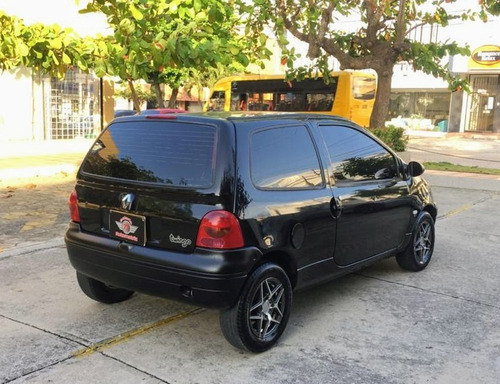 Renault Twingo 2012 1.2 Access +