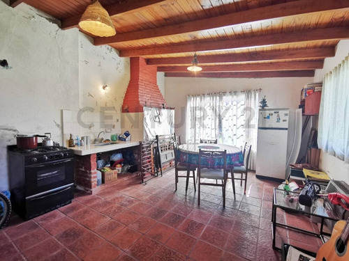 Imagen 30 de 30 de Casa De 3 Dormitorios En Venta En Gonnet